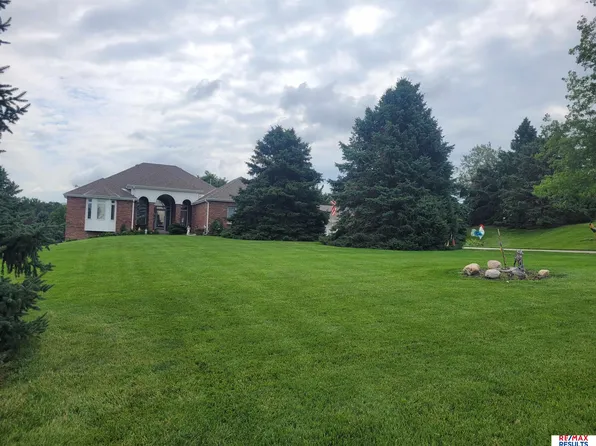 11425 S 216th St, Gretna, NE 68028