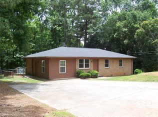 5618 Heardsville Rd, Cumming, GA 30028