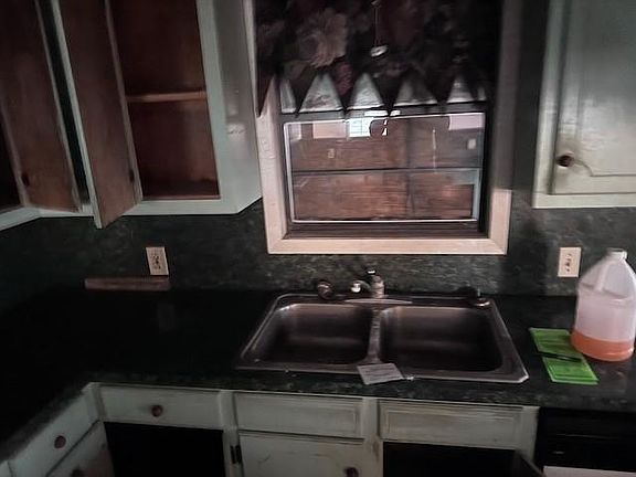 5th image of 58490 Hymel St