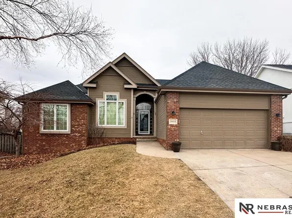 16614 Taylor St, Omaha, NE 68116