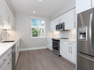 100 N Whisman Rd #27, Mountain View, CA 94043