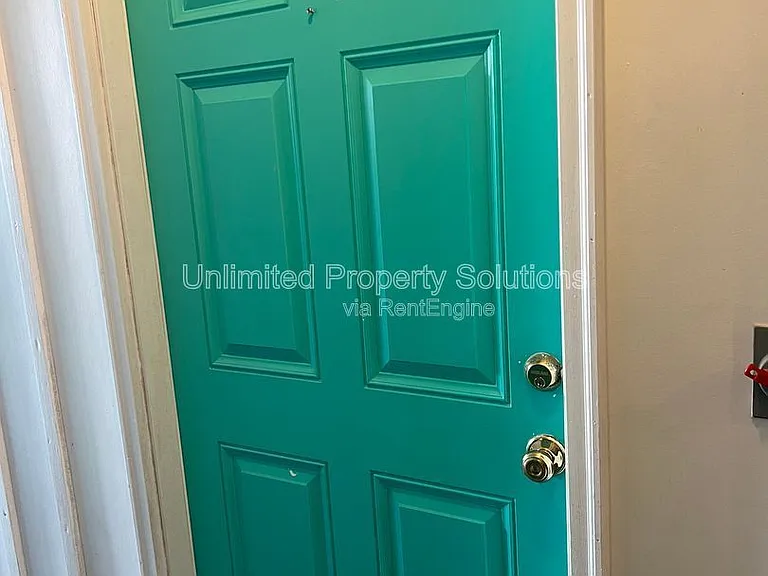 700 Ocean Blvd #1 — Photo 4