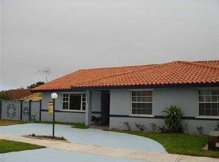 12785 NW 8th Ln, Miami, FL 33182