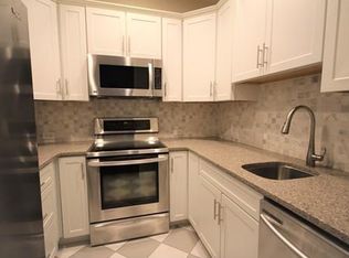 88 Commonwealth Ave #2F, Boston, MA 02116