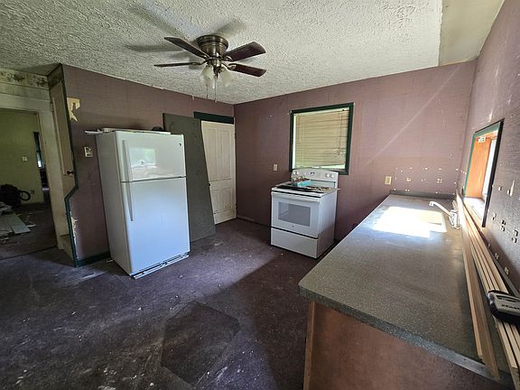 2nd image of 53 Township Road 1003