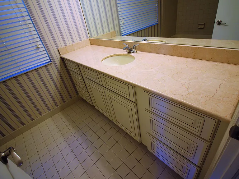 434 SW 15th Dr — Photo 22