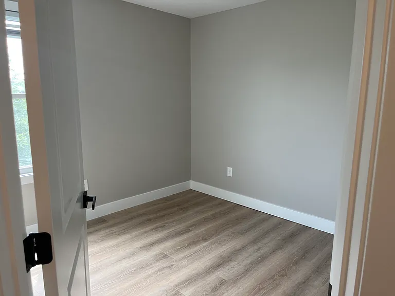 7042 SW Greenview Dr — Photo 4