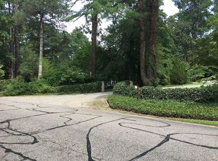 265 N Weymouth Rd, Southern Pines, NC 28387