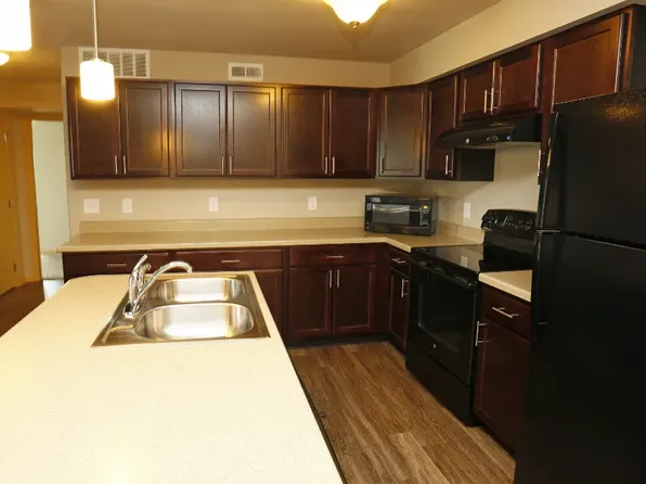 2601 Cedar St #202, Norwalk, IA 50211