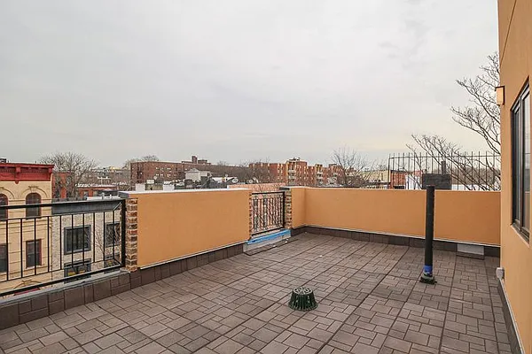 Rented by Next Door Realty NYC | media 18