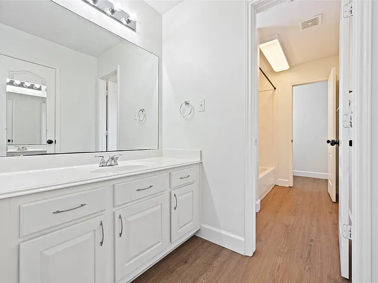 17314 Laguna Trail Dr — Photo 31