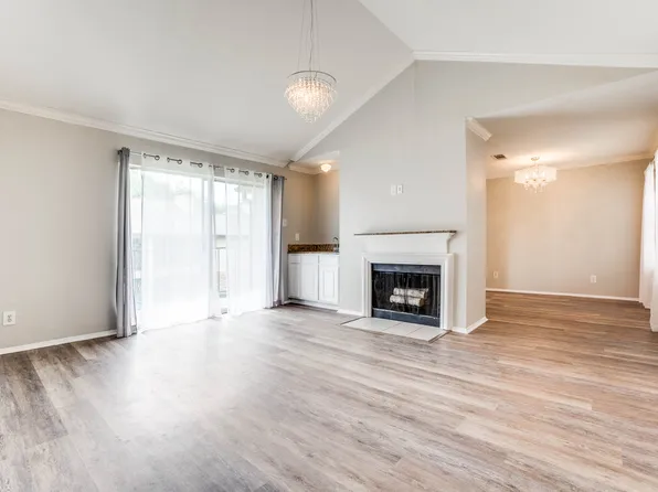 5300 Keller Springs Rd, Dallas, TX