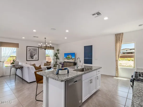 12211 E Patricia Ann Dr, Vail, AZ 85641