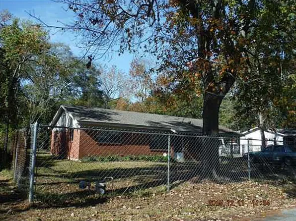 4511 McArthur St, Pascagoula, MS 39567