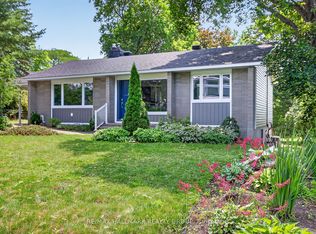 1054 Chelsea Dr, Ottawa, ON K1K 0M8