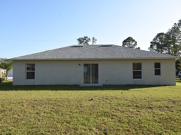 3rd image of 7 Renworth Pl