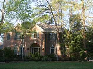 14 Royal Ridge Pl, Spring, TX 77382