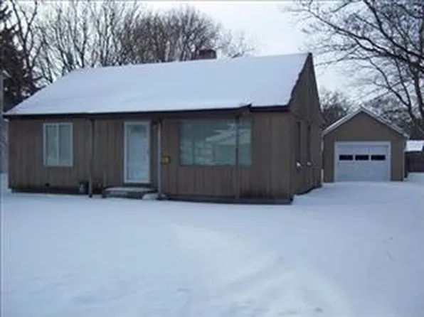 509 Grand Ave, Sturgis, MI 49091