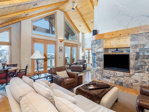 618 Mountain Village Blvd Unit 403, Mountain Village, CO 81435