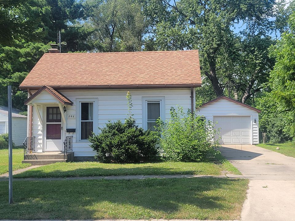 1st image of 203 McKee St