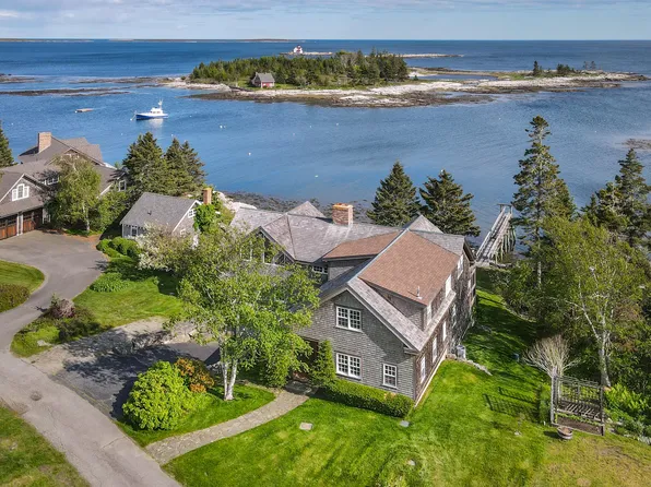 73 Newagen Colony Road, Southport, ME 04576