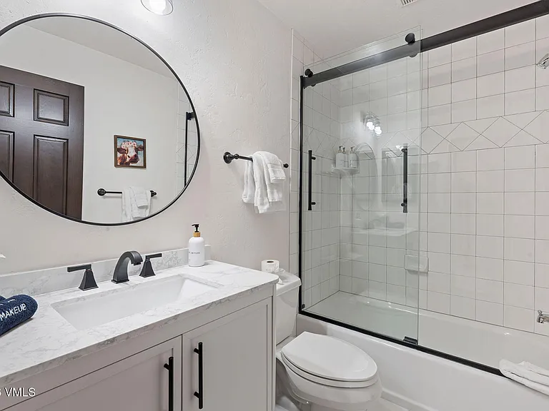 4501 Spruce Way #B — Photo 17