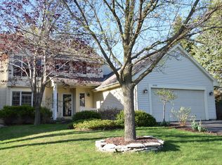 16948 Raleigh Ln, Eden Prairie, MN 55347