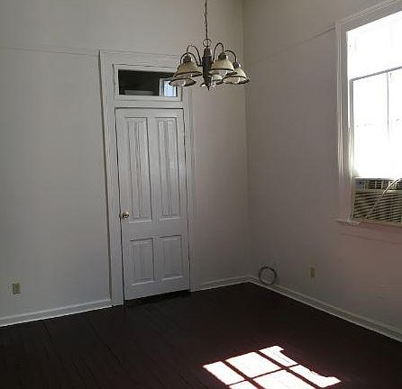 3rd image of 3517 Cleveland Ave #3517