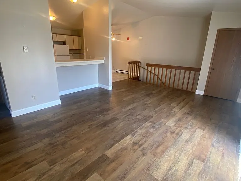 W201N16633 Hemlock St #3 — Photo 8