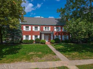 1110 E Monroe St, Bloomington, IL 61701