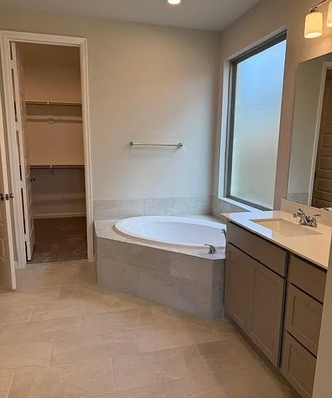10918 Spring Wind Dr — Photo 14