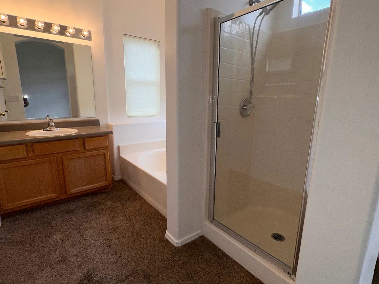 3 bed, 1521 sqft, $1,850 — Photo 3