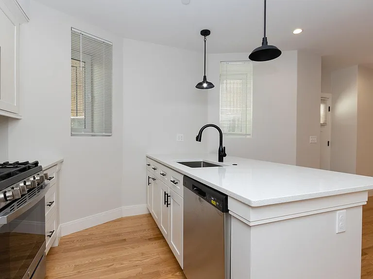 5 Tovar St #1F — Photo 8