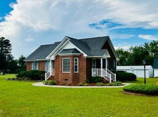 1697 Rock Rd, Grifton, NC 28530