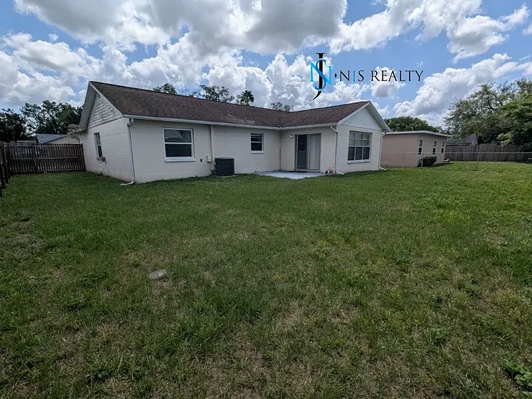 3153 Lodi Dr — Photo 19