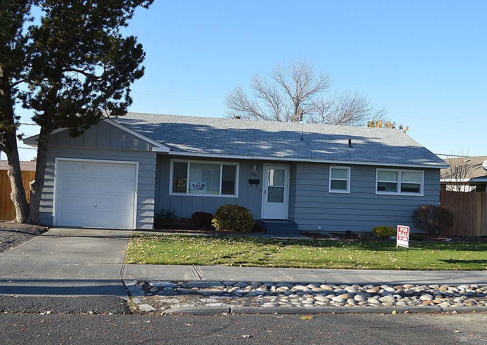 1st image of 806 S Juniper Dr