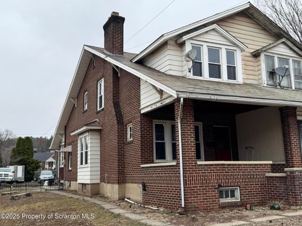 755 Delaware Ave, Palmerton, PA 18071