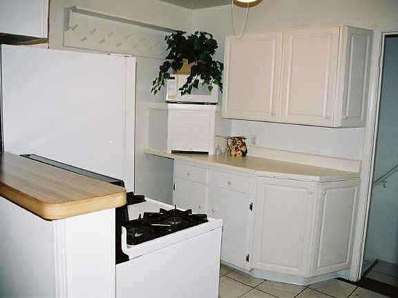 4th image of 5420 N Indianola Ave