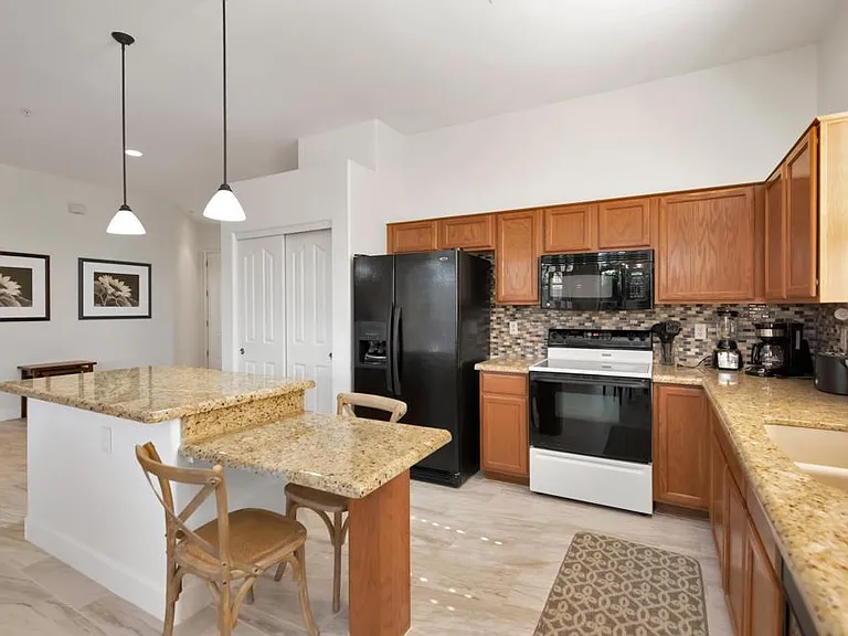 10304 E Penstamin Dr — Photo 7