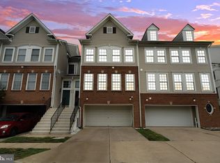 9885 Dochart Sound Ln, Bristow, VA 20136