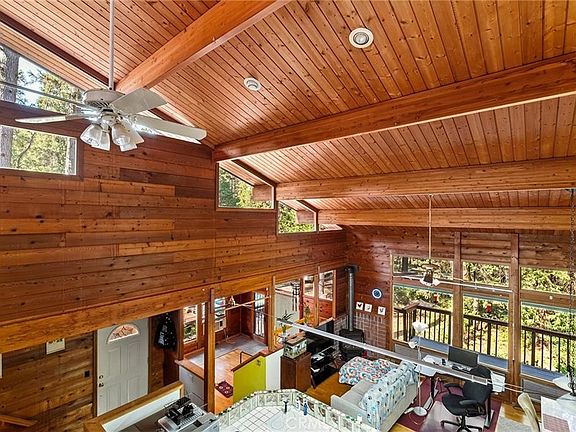 3rd image of 14969 Centerville Rd