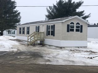 30 Old County Rd, Hancock, ME 04640