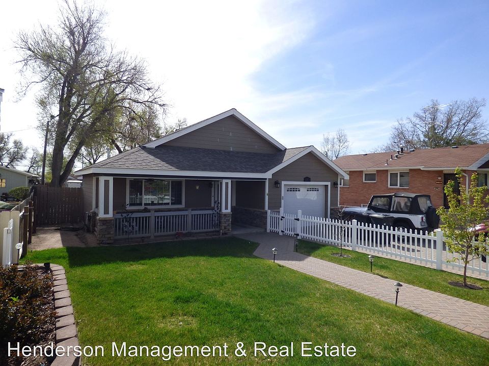 1st image of 2416 10th Ave