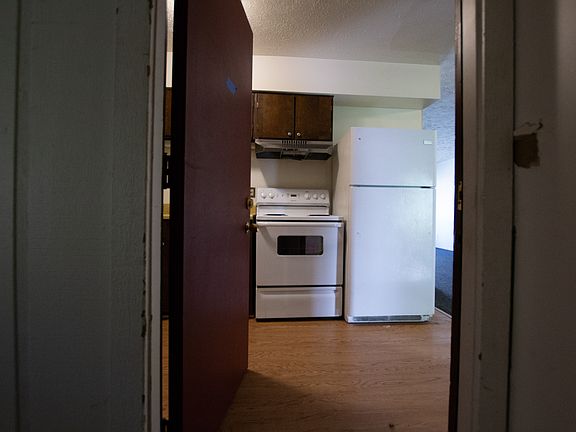 3rd image of 9097 Main St #2S