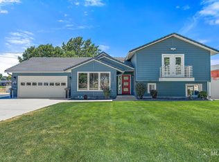 2190 S Locust Grove Rd, Meridian, ID 83642