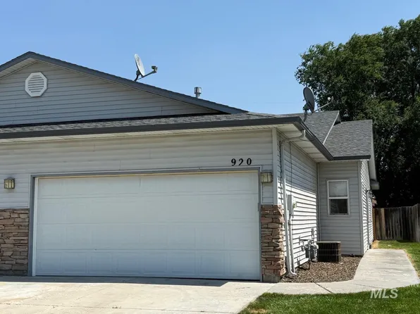 920 S Diamond St, Nampa, ID 83686