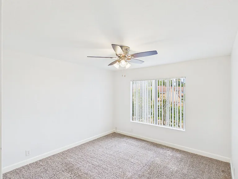 237 Diamond Way #102 — Photo 20