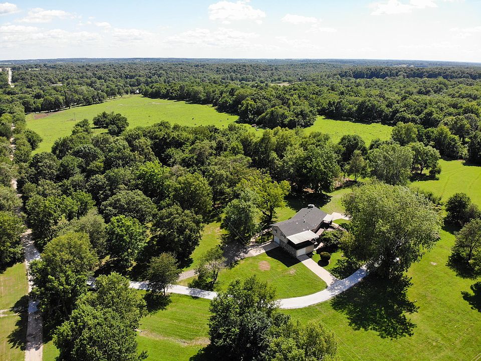 1st image of 6325 Golf Ln