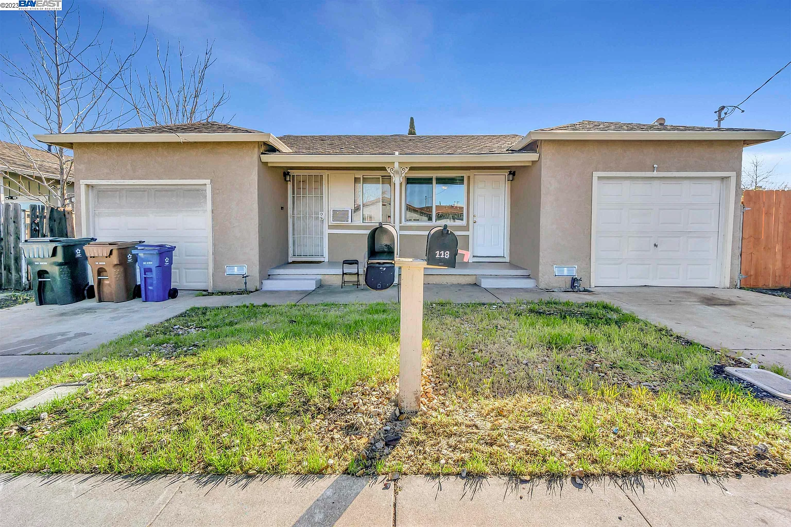 118 Crivello Ave photo 1