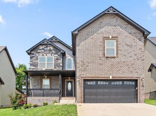 1533 Ellie Piper Cir, Clarksville, TN 37043